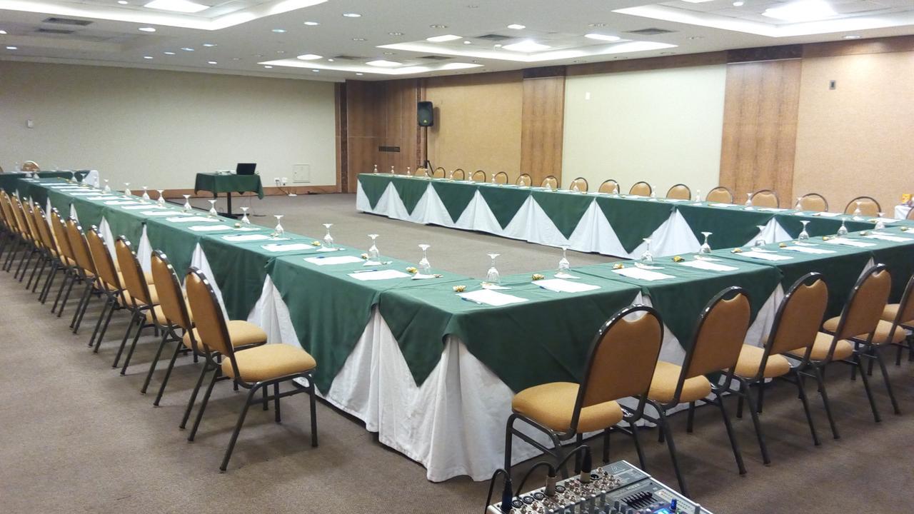 Hotel Boulevard Лондріна Екстер'єр фото