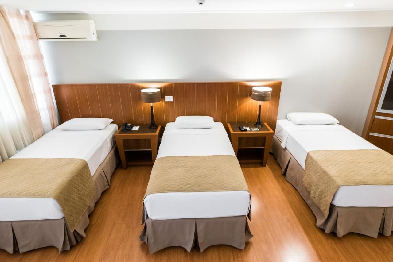 Hotel Boulevard Лондріна Екстер'єр фото